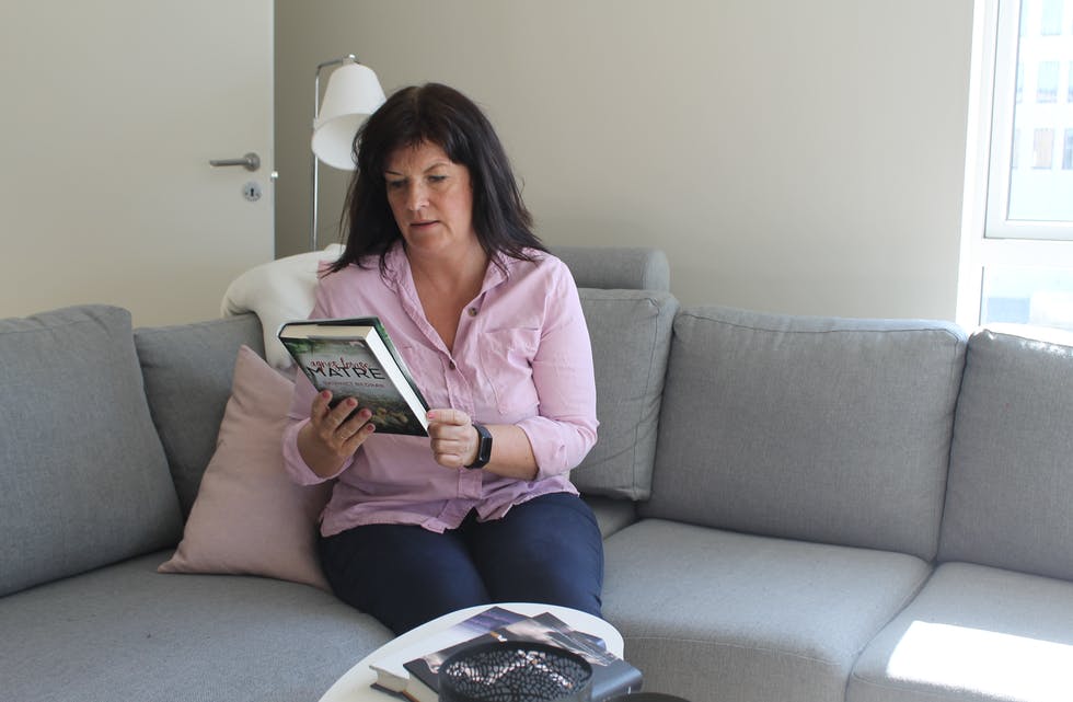 Nominert til bokpris. Agnes Lovise Matre i sin heim på Bakarøynå i Haugesund. Arkivfoto: Kristina Haugen Moe