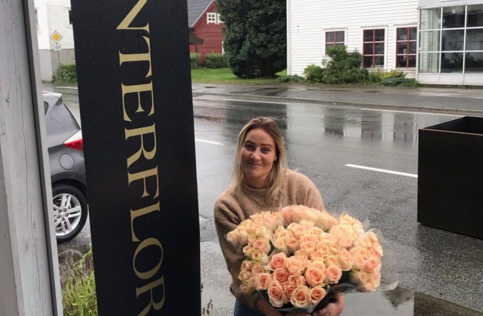 Birte Eliassen overtar som dagleg leiar for blomsterbutikken i Skånevik. Foto: Privat