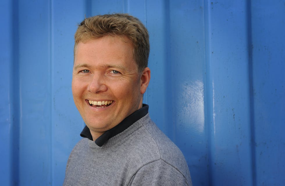 Endre Matre har stor interesse for alt som flyt på sjøen, og sidan han starta i Westcon har han hatt ansvaret for 20 nybygg. På privaten er han trebarnsfar, hobbyfotballspelar og glad i mat.
Foto: Westcon